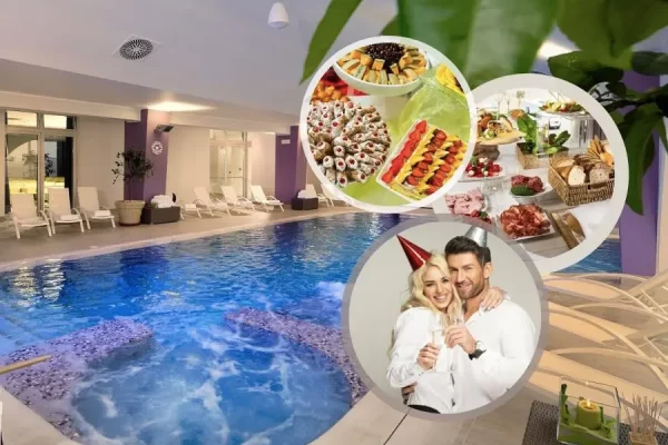 Piscina interna con buffet e coppia sorridente in una festa.